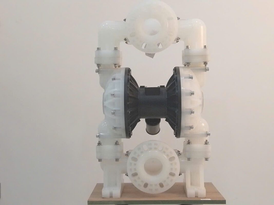 Bơm màng khí nén là gì