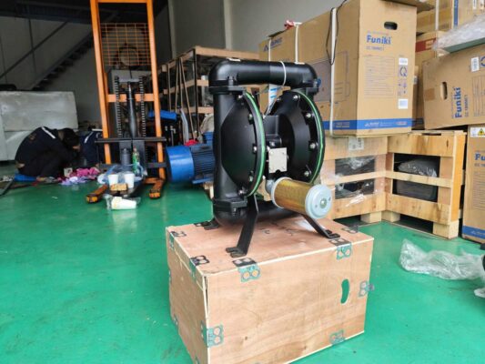 Bơm màng khí nén đang là giải pháp tối ưu cho các doanh nghiệp trong ngành sơn