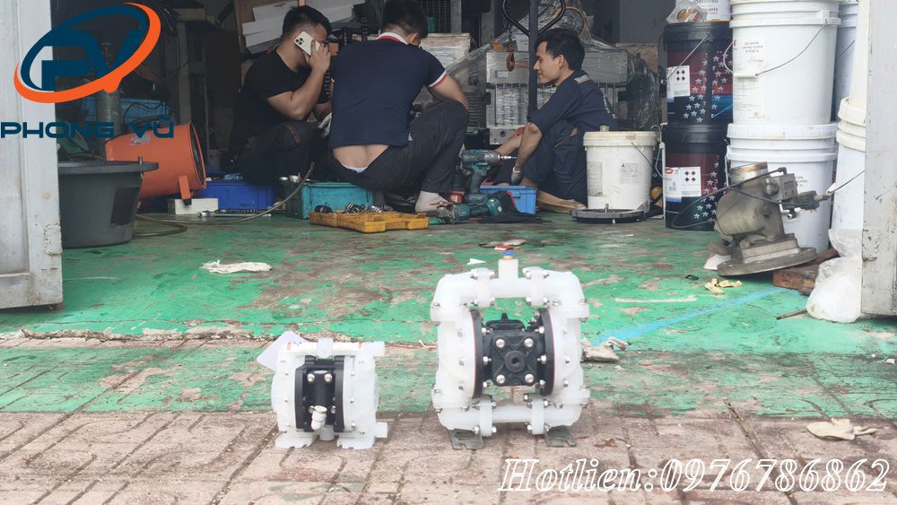 Bơm màng khí nén