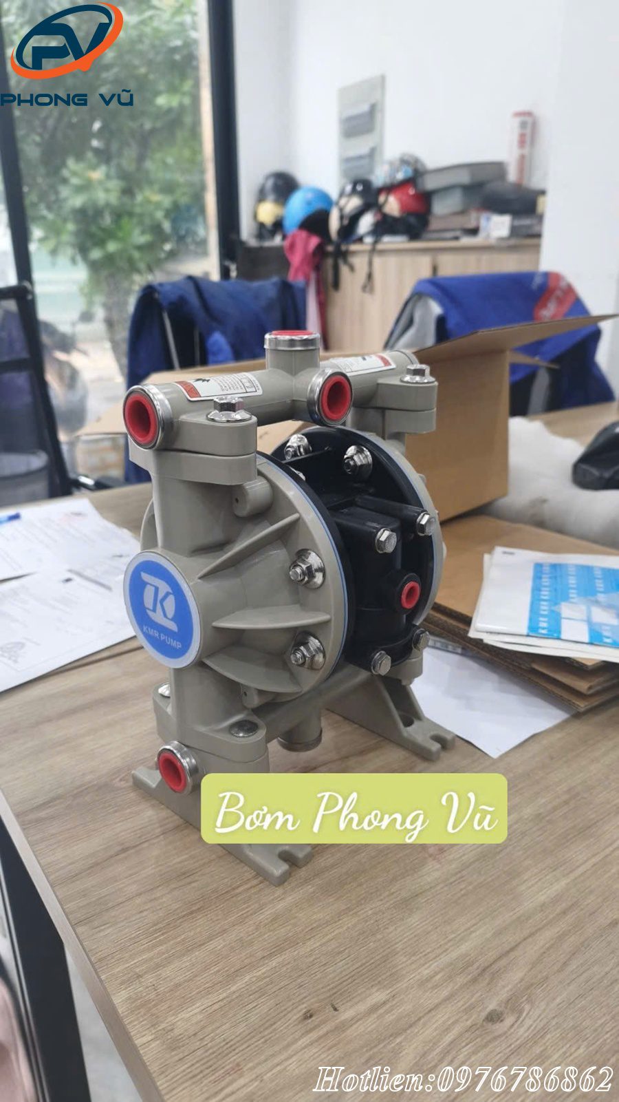 Bơm màng khí nén